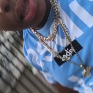 Meet your Posher, Darian